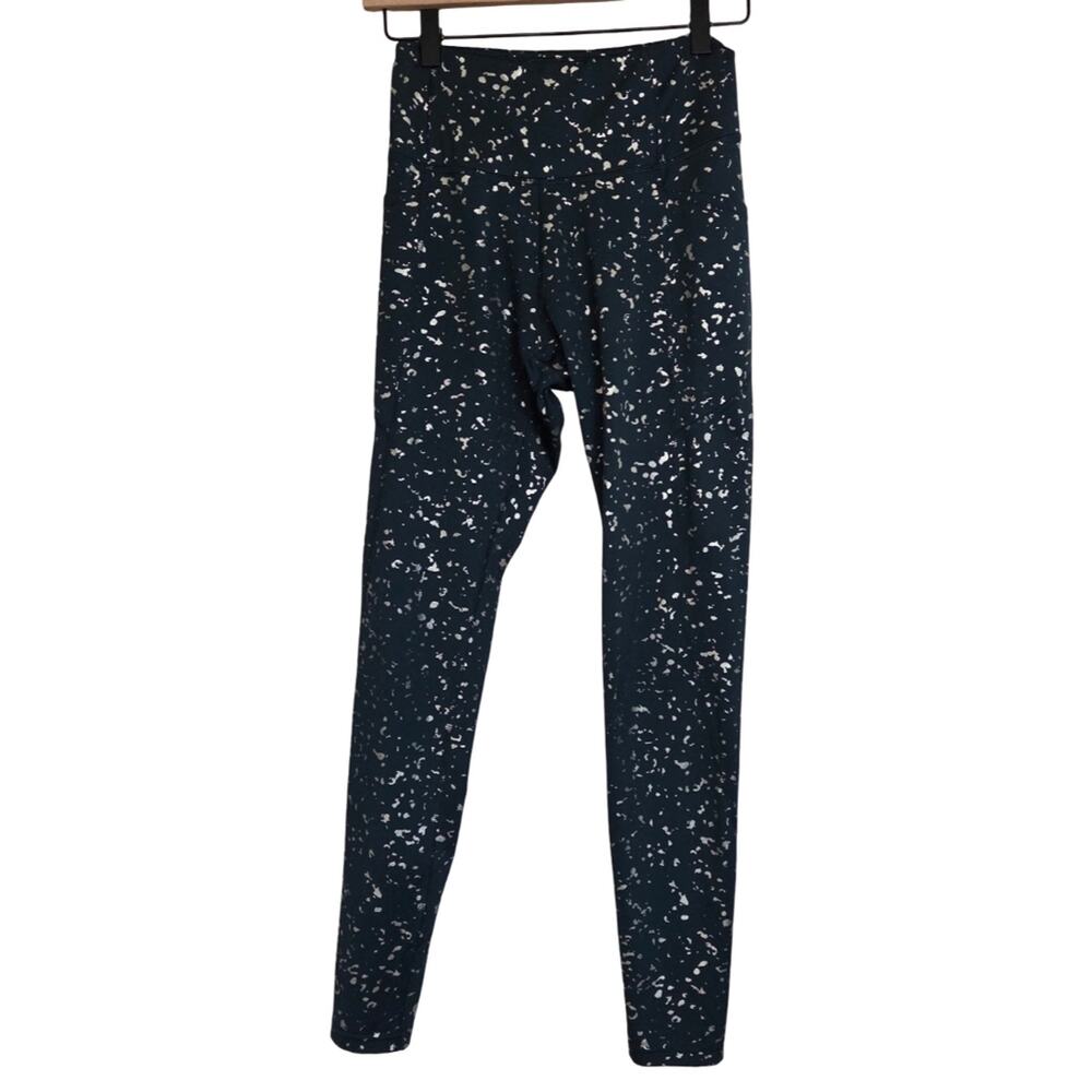 Tek Gear | Gold Splatter Evergreen High Rise Ankle Leggings Pockets